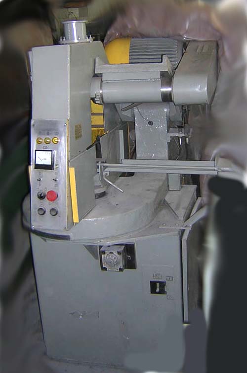 фото абразивно-отрезного верстата 8Г240